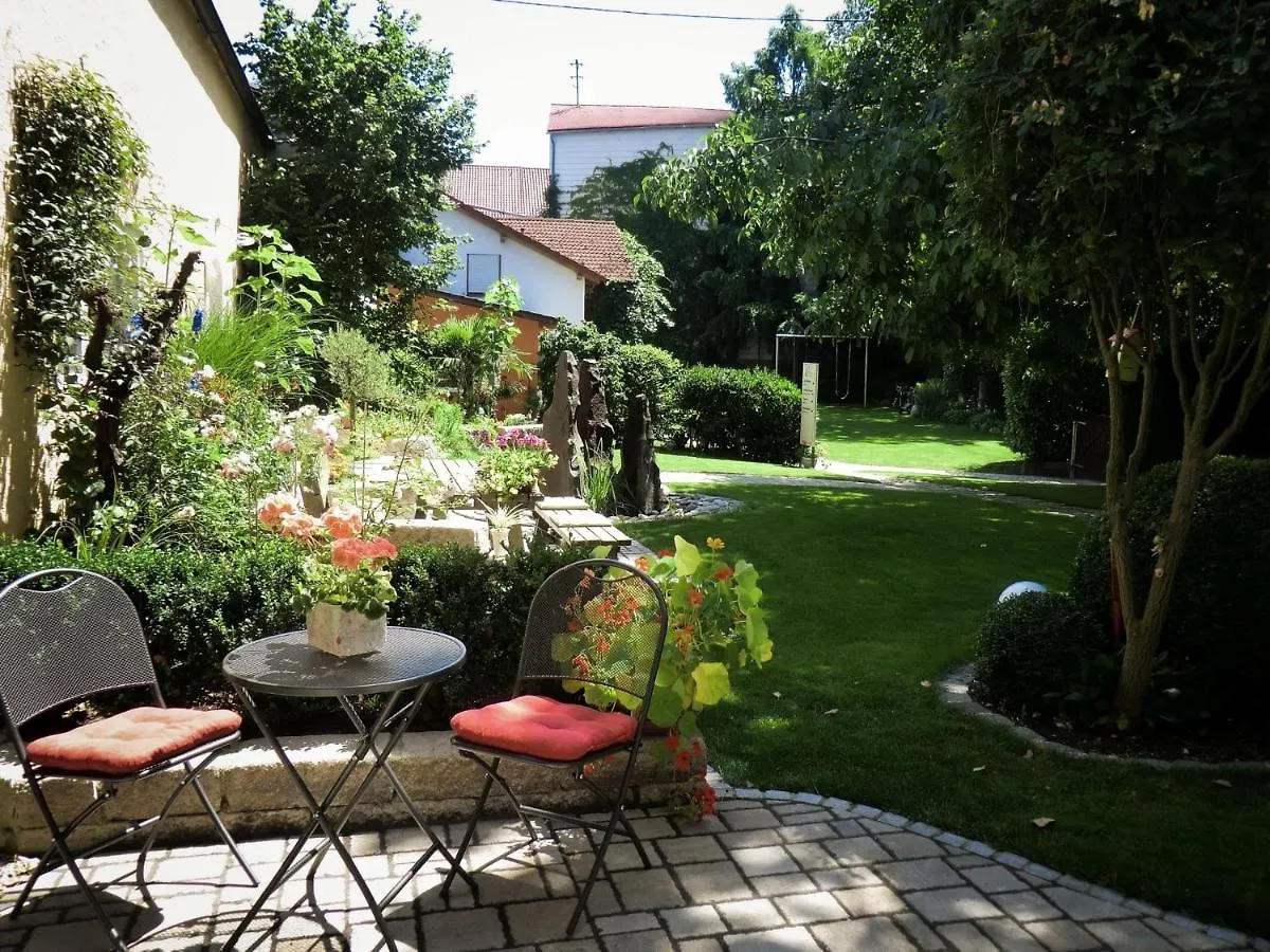 Pension Carlbauer Kelheim